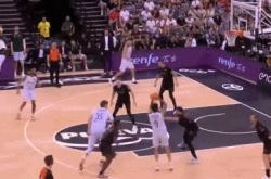 首秀18+4！你好，卢比奥！已经退(tuì)出NBA整整两年