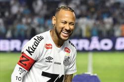 内马尔本场神奇助攻未获回报，桑托斯遭遇(yù)连败