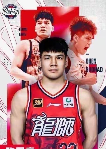 14分3前场篮板！陈国豪首秀成功，水货状元撕掉标签硬刚文班，马刺119-88广州队