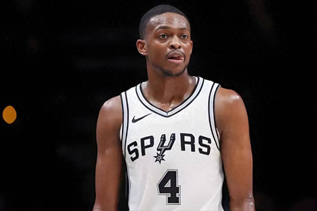 NBA，达龙·福克斯续约评价