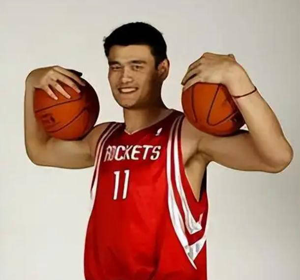 姚明：休斯顿火箭队历史第二伟大的巨星