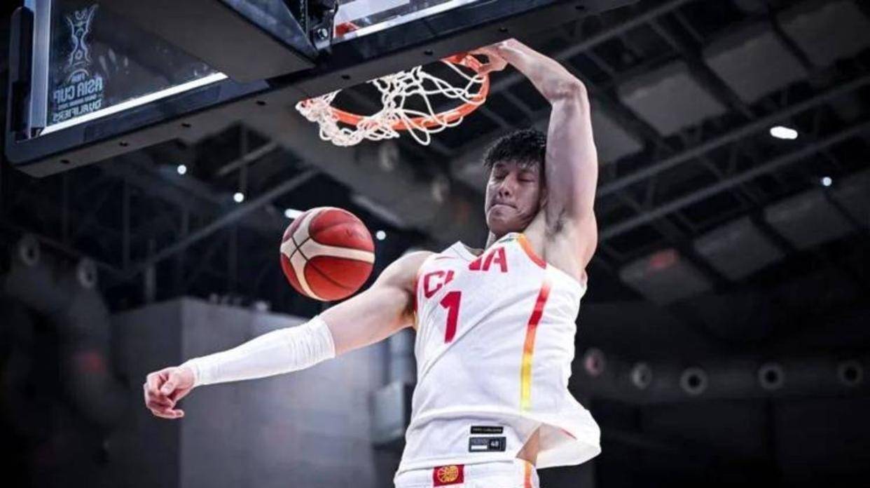 曾凡博NBA梦碎，10分钟成NBA最后一舞！