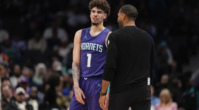 3换2！3换1！3换1！交易截止日前，这3大NBA门面谁率先会被交易？