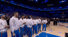 打破勇士王朝！77胜5负！这战绩太恐怖了...