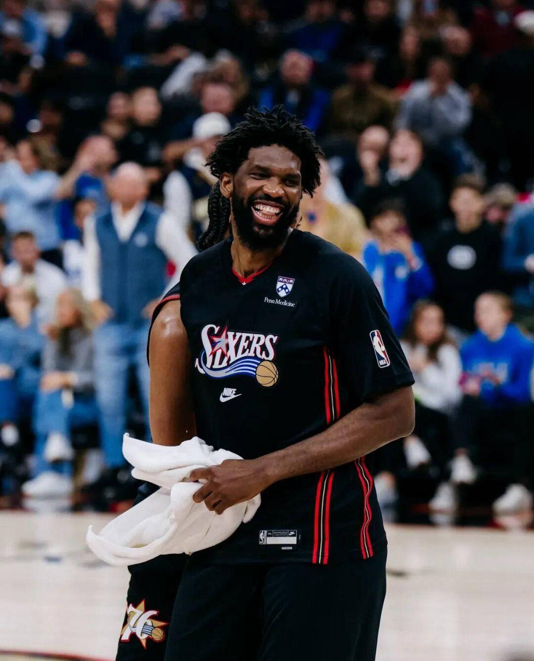 保罗-乔治复出，合同备受争议